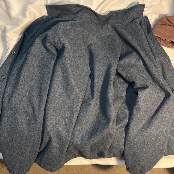 Light winter jacket - Picture 3 of 3